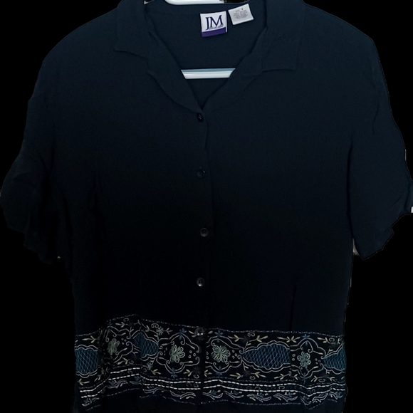 Women's top - Picture 2 of 2